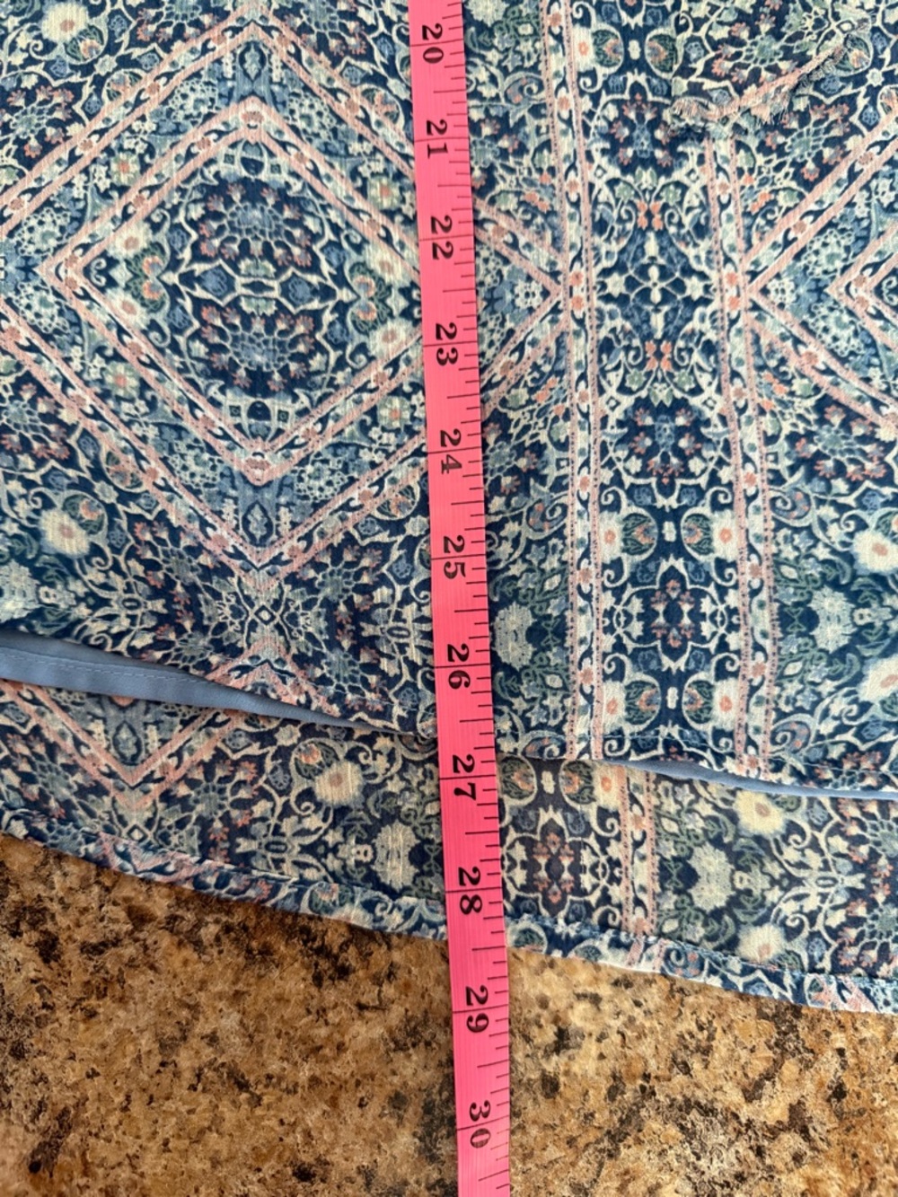 NWT Westport Dressbarn Blue and Pink Paisley V-Neck Peasant Blouse 1x - Picture 6 of 6